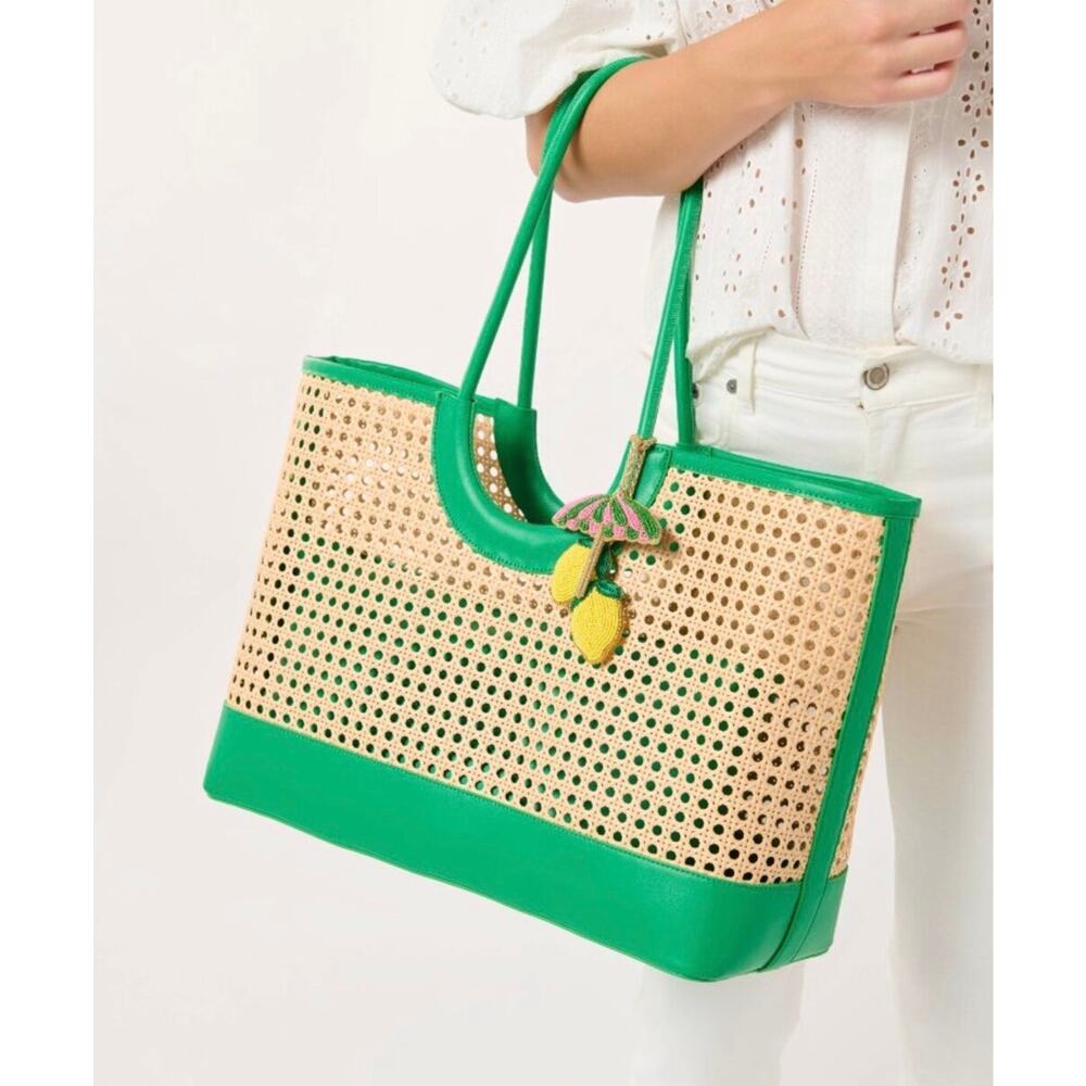 Shiraleah Lyra Tote Bag Green Woven Cane Straw Vegan Leather Large Beach NWT - Picture 3 of 7